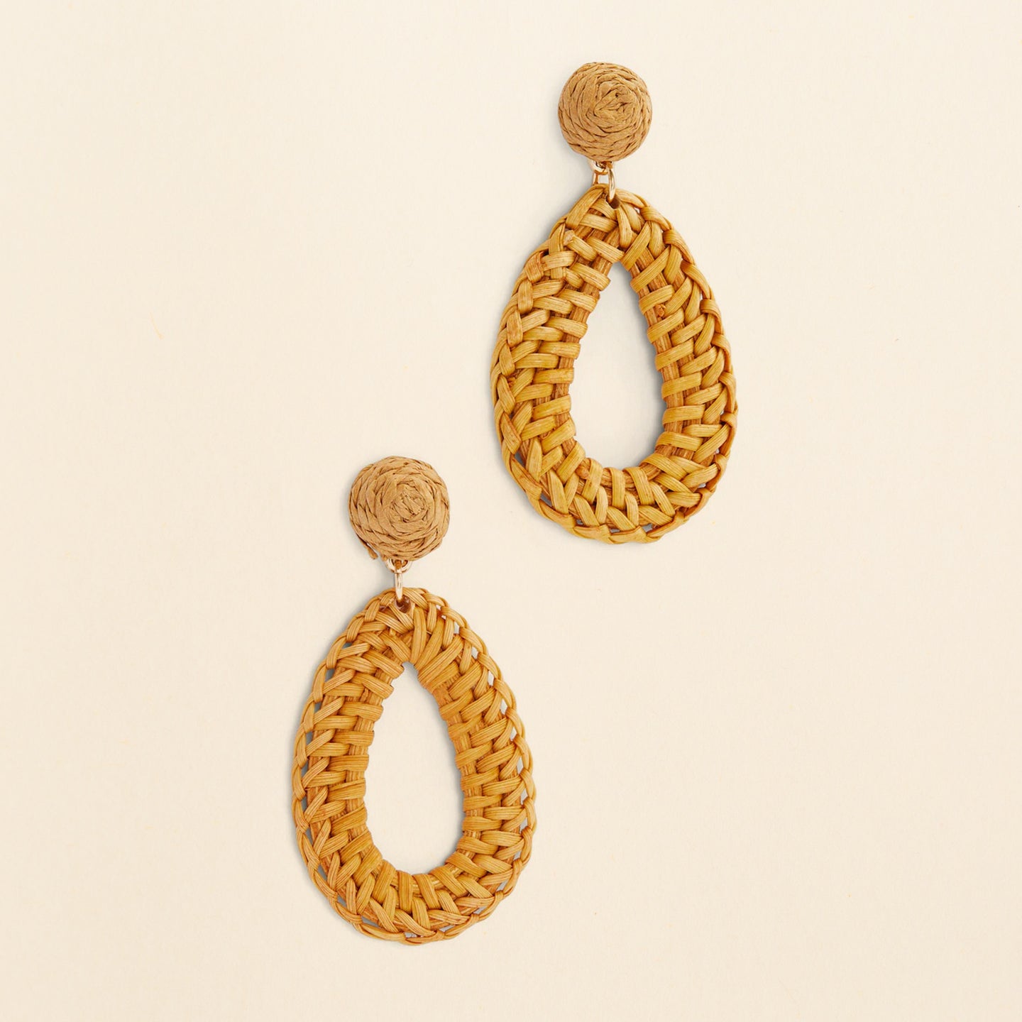 Carpinteria Woven Drop Stud