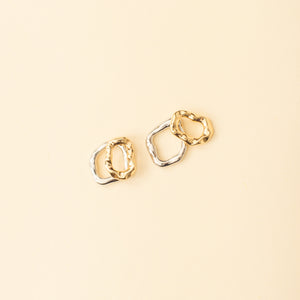 Maine Hinge Stud