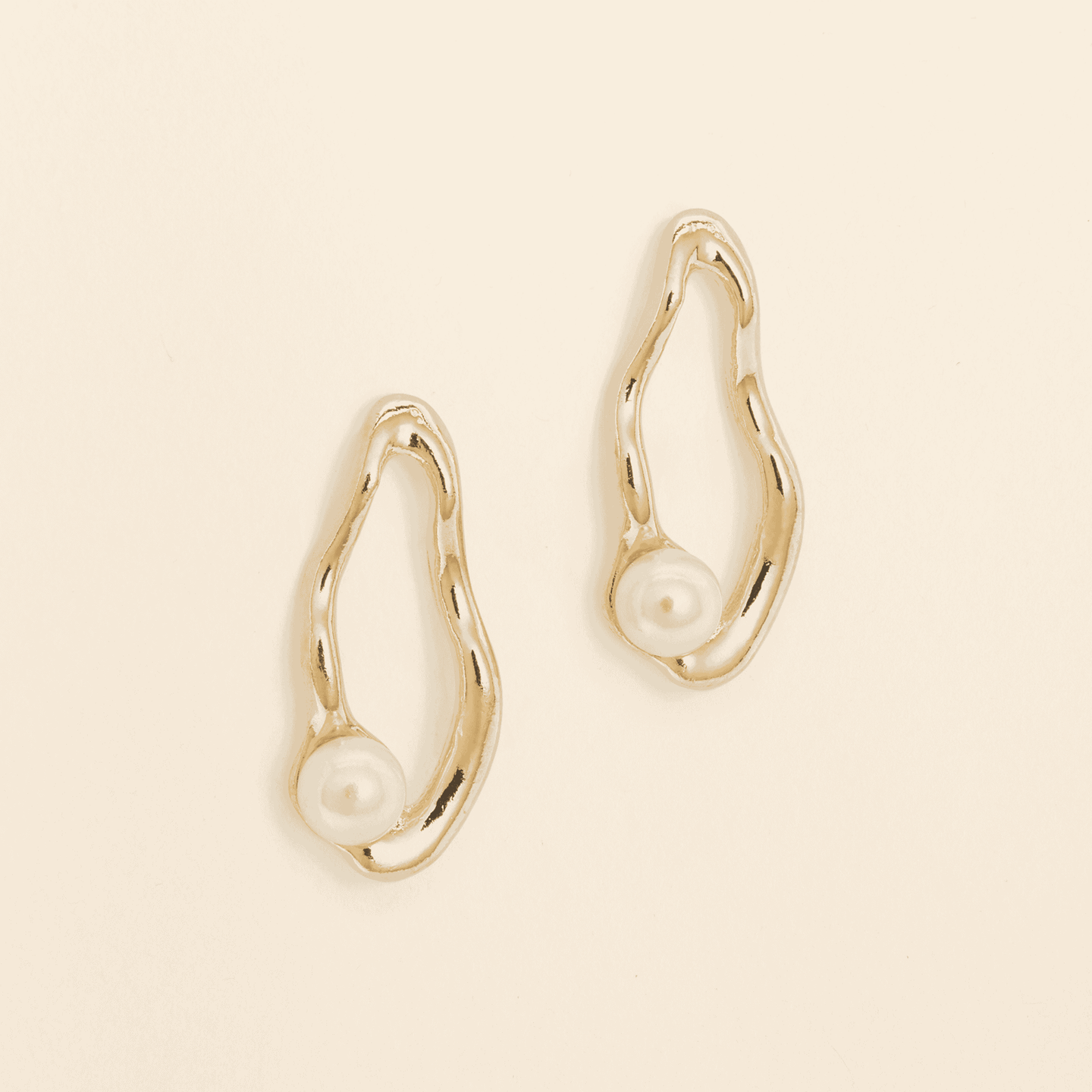 Oyster Stud